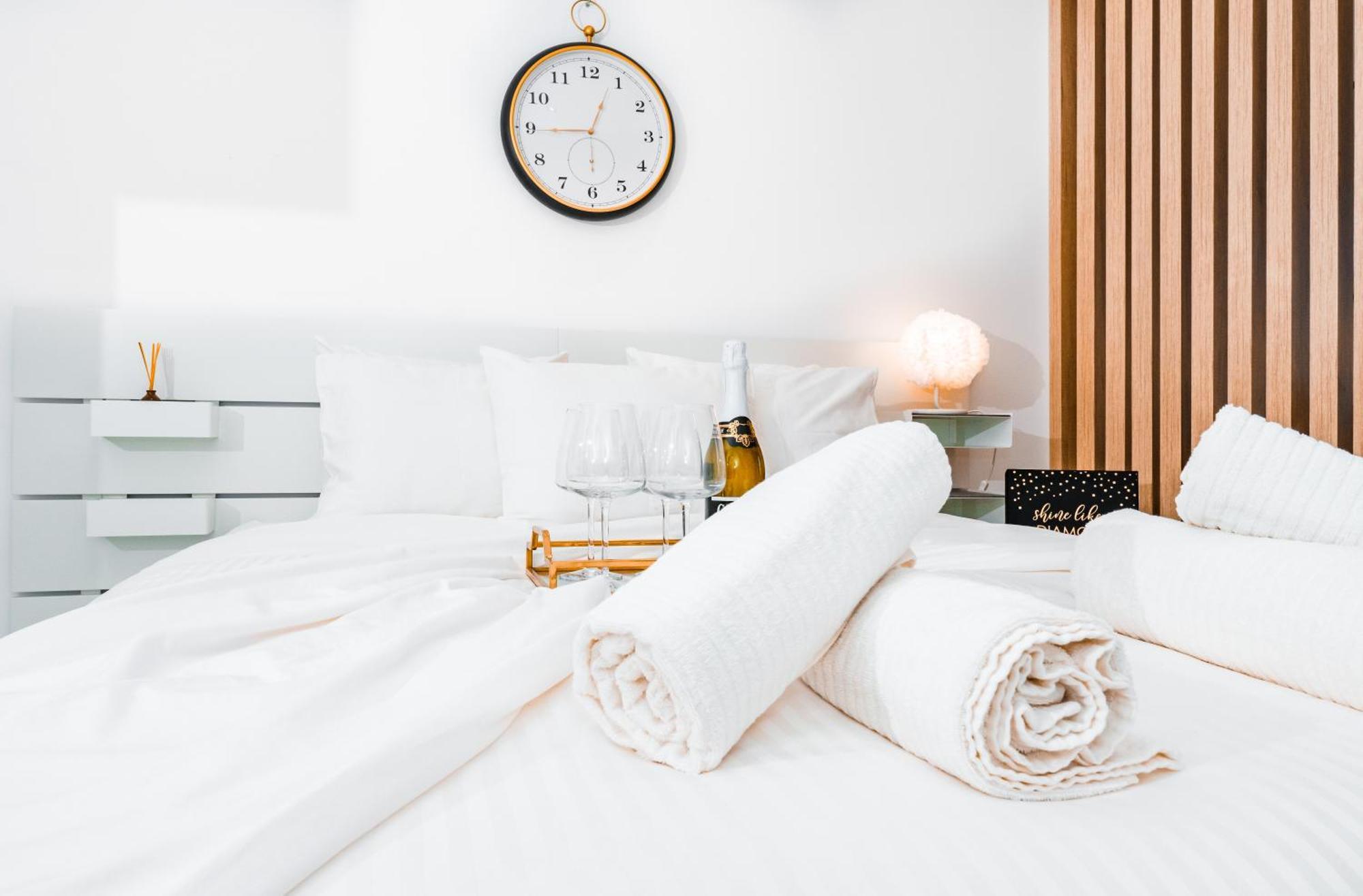Kallithea Diamond Suite Bagian luar foto