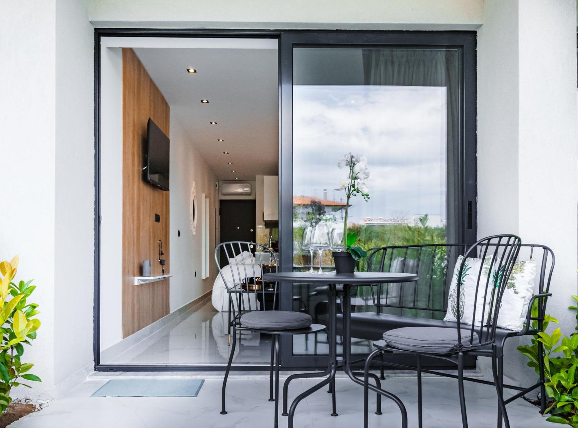 Kallithea Diamond Suite Bagian luar foto