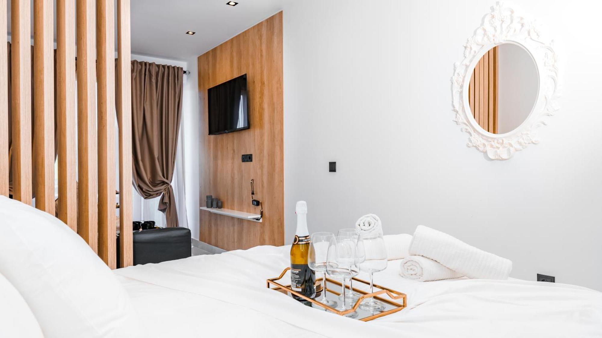 Kallithea Diamond Suite Bagian luar foto